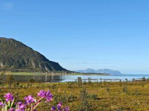 Holiday home Laukvik II